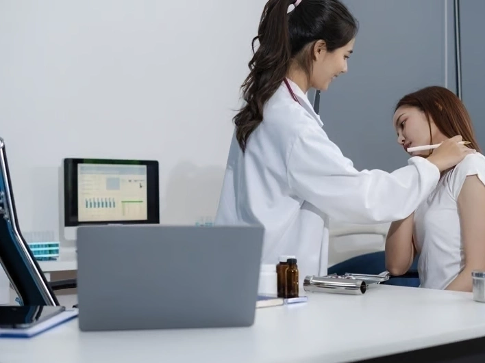 Neck Pain Treatment in Riverdale, GA